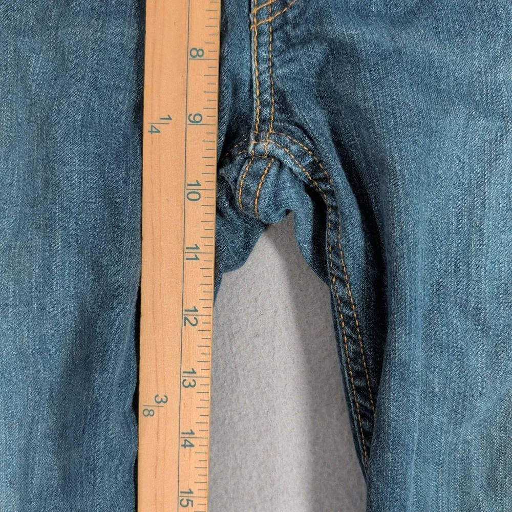 Levis good pre